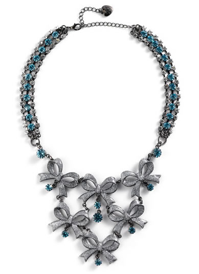 Betsey_Johnson_Bow_Rhinestone_Necklace1.jpg