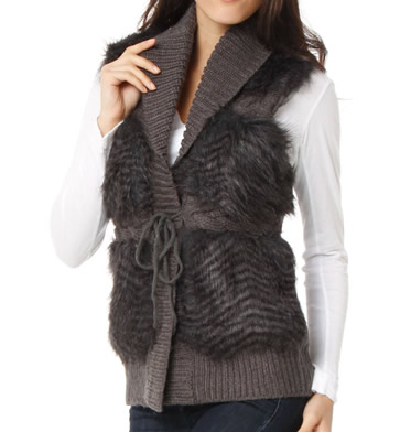 Fille_a_Suivre_Victoria_Vest1.jpg