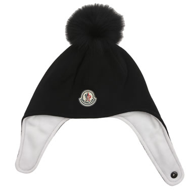 moncler pom pom hat black