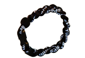 3 Rope Titanium Tornado Bracelet (Black/Black/Black)