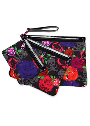 BETSEYVILLE by BETSEY JOHNSON Heart-y Head 3 Zip Pouch