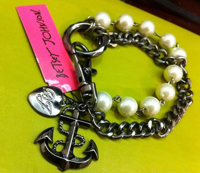 Anchor Pearl Bracelet