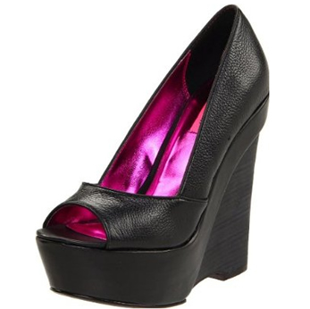 BETSEY JOHNSON Lucyyy-P Black Wedge Pump