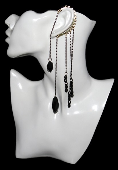 Black Gem Tassel Ear Cuff