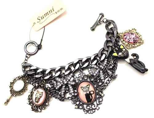 Sumni Lucky Black Cat Charm Bracelet