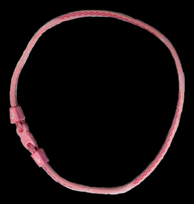 Phiten Japanese RAKUWA Titanium Necklace X50 (Checked Pink)