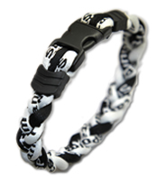 3_rope_bracelet.black_white0.jpg