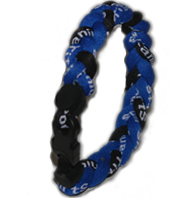 3_rope_bracelet_black_blue0.jpg