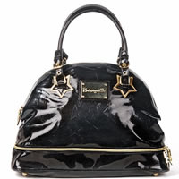 BETSEY_JOHNSON_BETSEYVILLE_Black_Patent_Leather_Handbag0.jpg