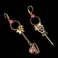 BJ_Pink_Drop_Crystal_Earrings0.jpg