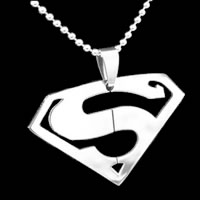 Superman-Silver-Pendant-Necklace-0.jpg