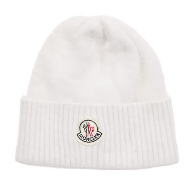 white moncler hat