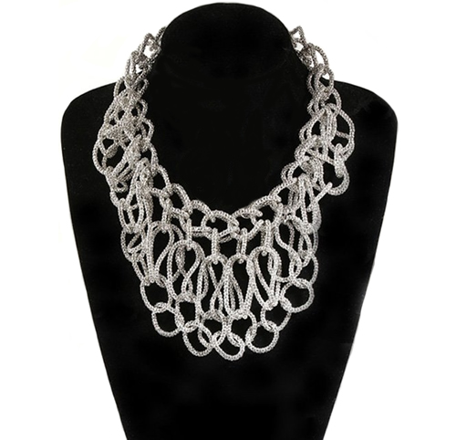 Trendy Statement Necklace in silver