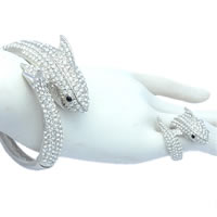 FABULOUS Shark Bracelet and Ring Set
