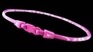 Phiten Japanese RAKUWA Titanium Necklace X50 <br /> (Hot Pink)